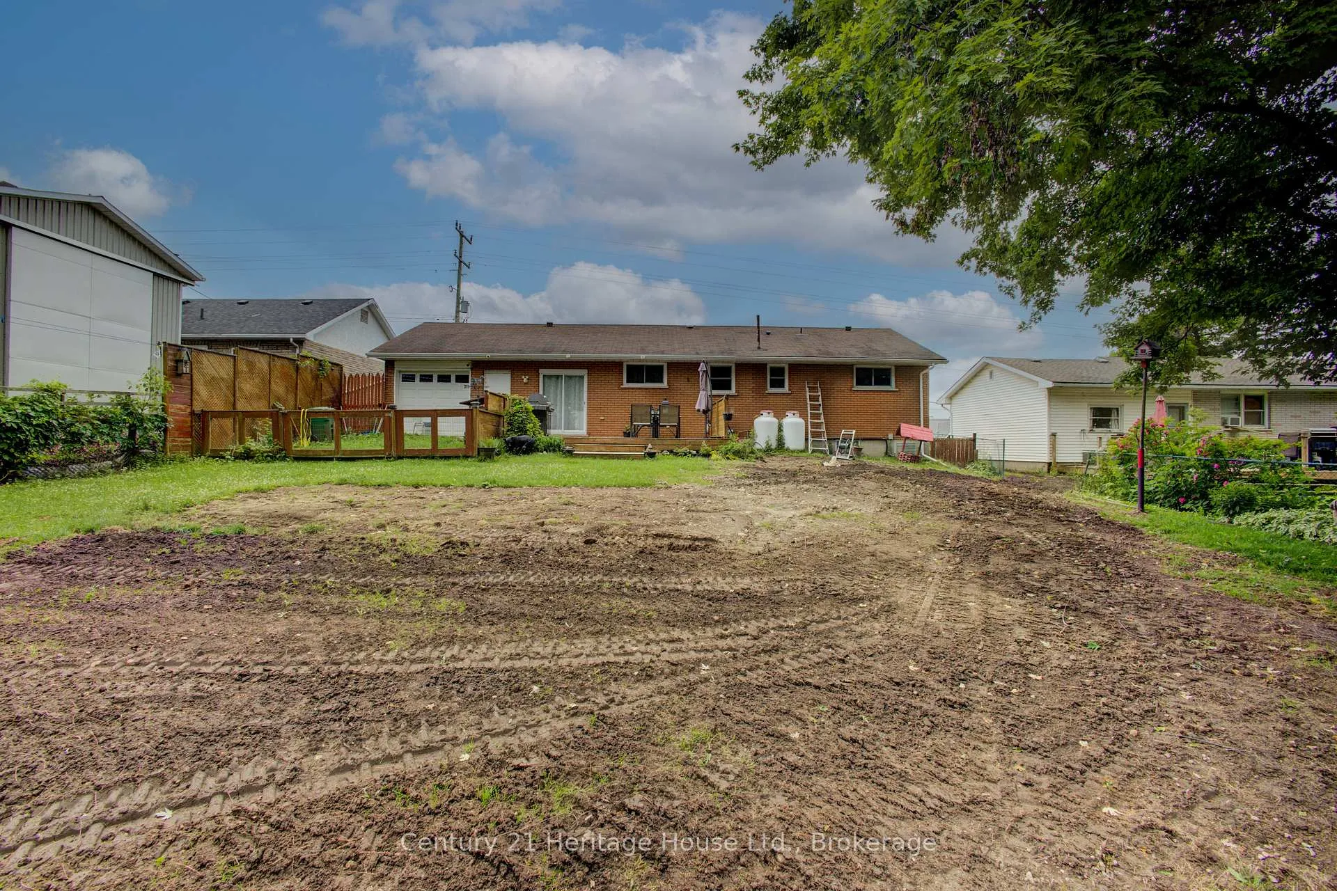 Photo 38 of 313003 Hwy 6, Southgate — HOMEH