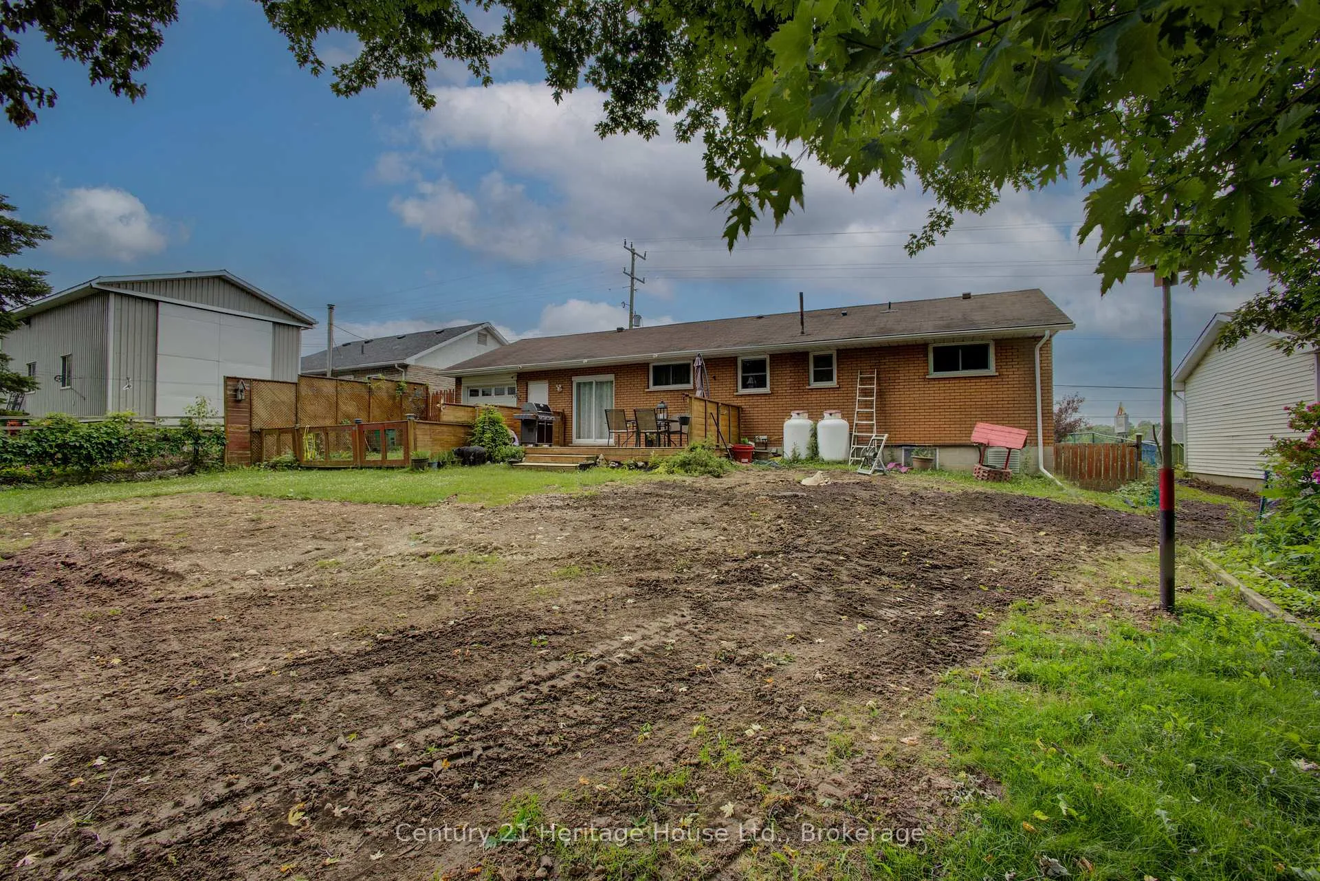 Photo 41 of 313003 Hwy 6, Southgate — HOMEH