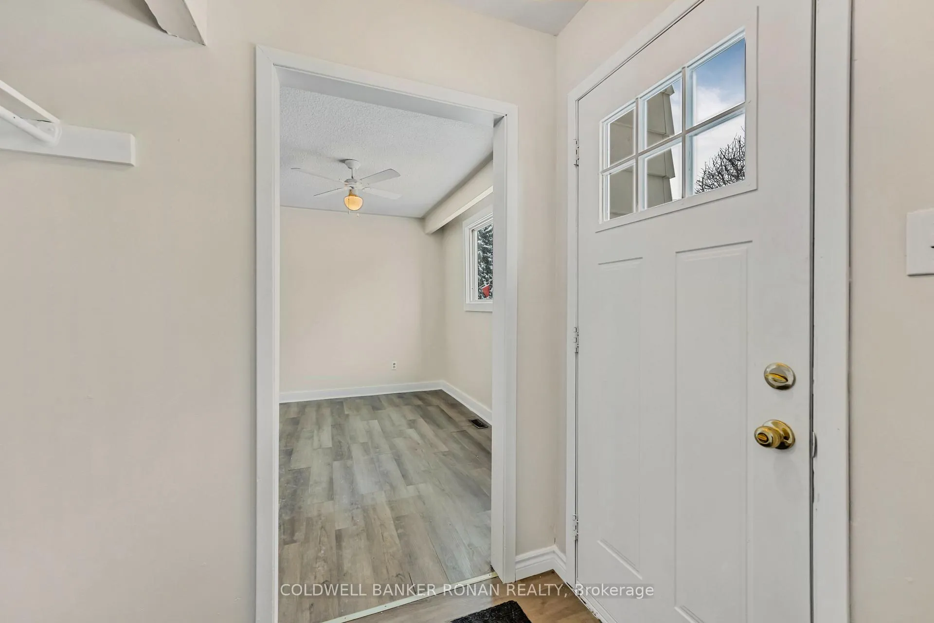Photo 3 of 227 Tupper Boulevard, New Tecumseth, Alliston — HOMEH