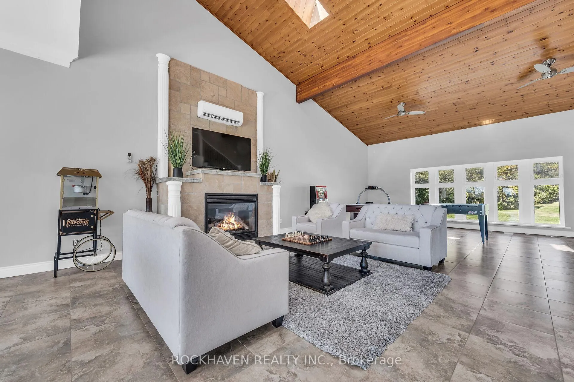 Photo 22 of 21 Riverside Drive, Haldimand — HOMEH
