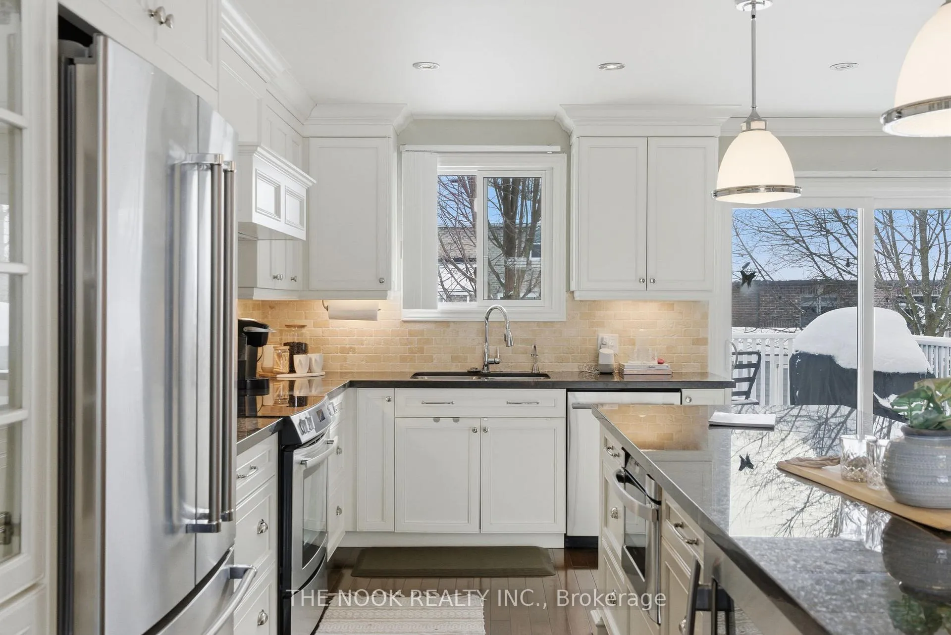 Photo 14 of 877 Mount Allan Avenue, Oshawa, Northglen — HOMEH