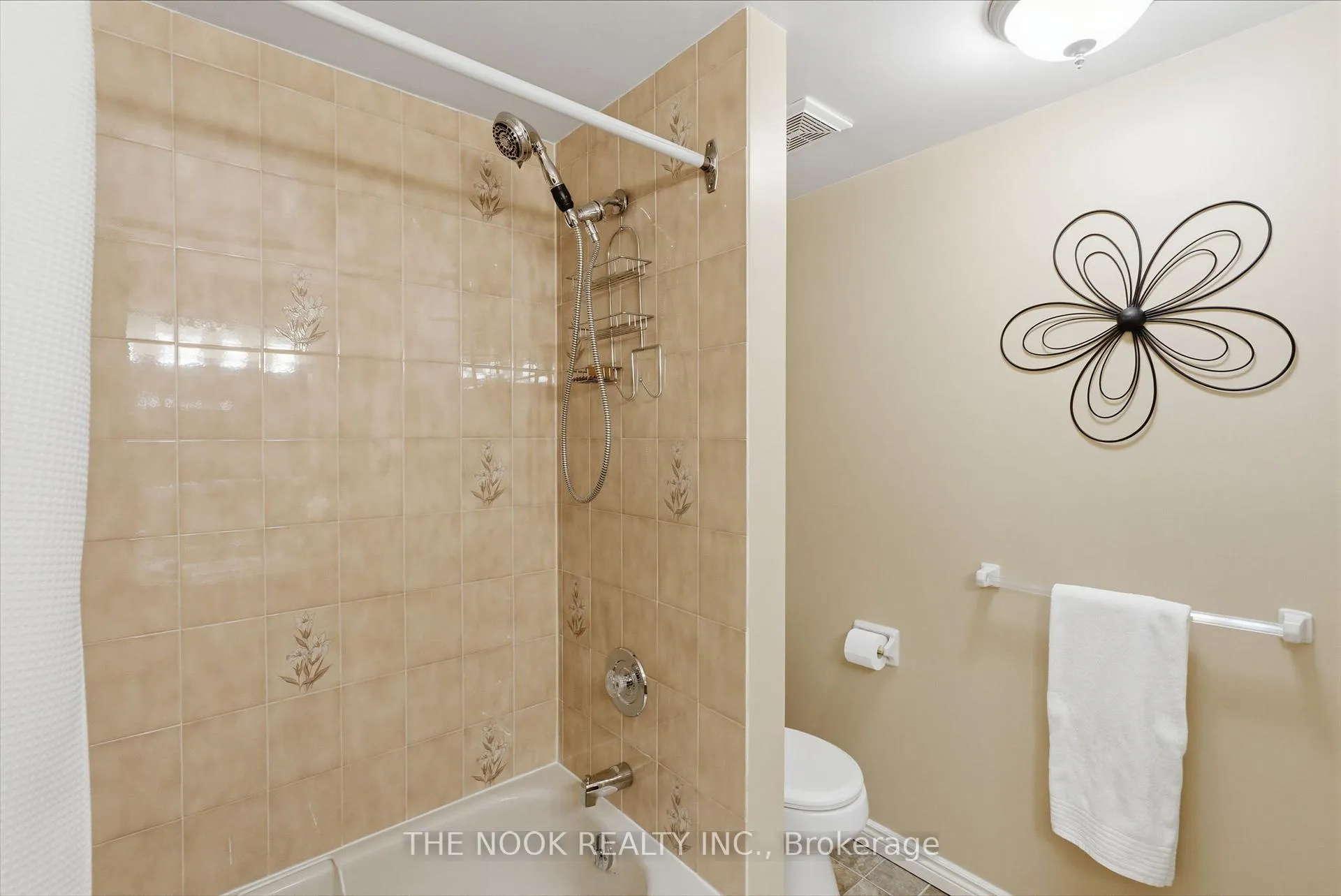 Photo 34 of 877 Mount Allan Avenue, Oshawa, Northglen — HOMEH