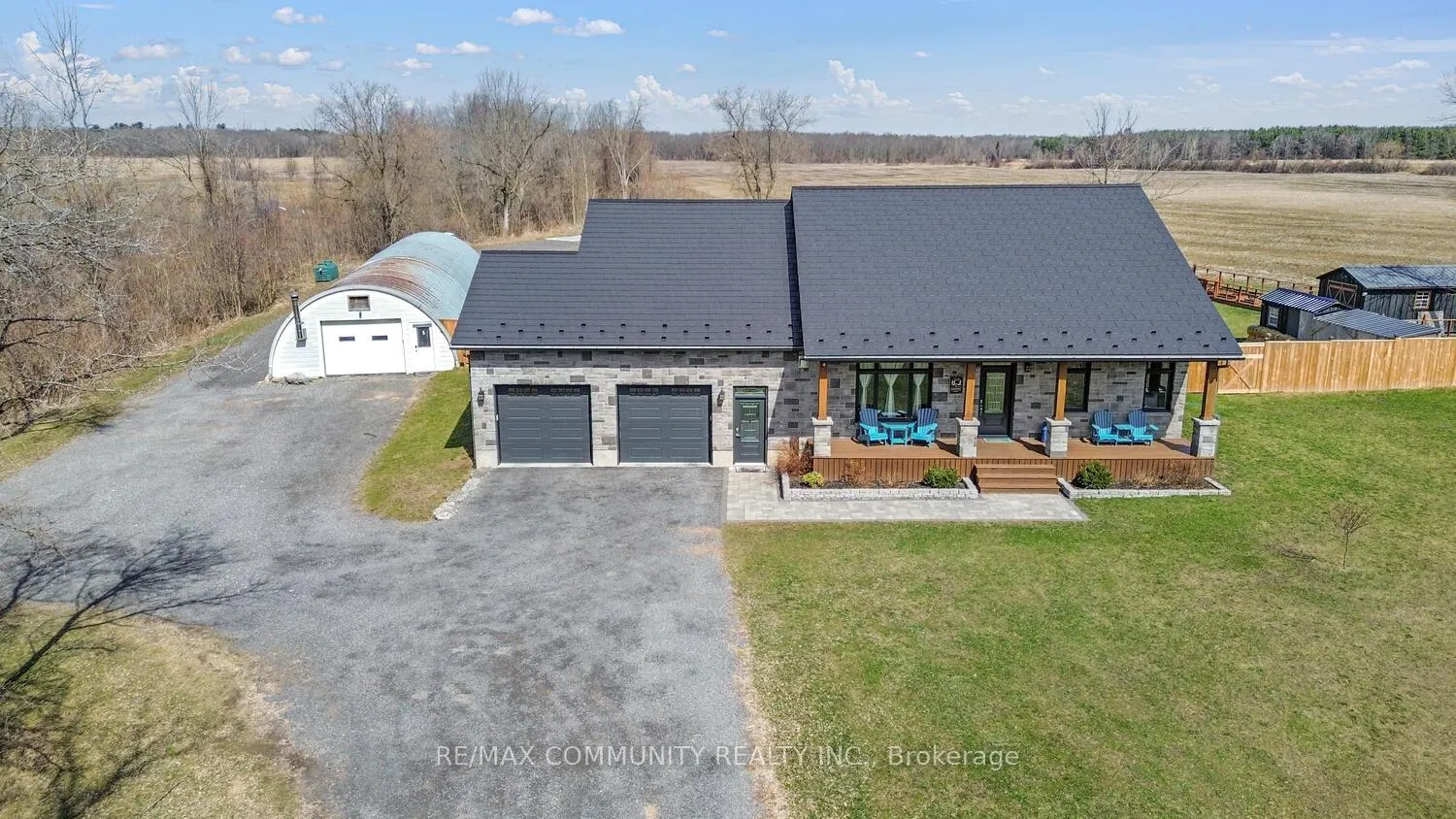 Photo 1 of 1916 County Rd 2, Edwardsburgh/Cardinal, Edwardsburgh/Cardinal Twp — HOMEH