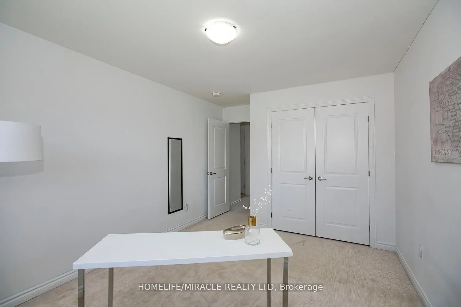 Photo 39 of 4 Whitton Drive, Brantford — HOMEH