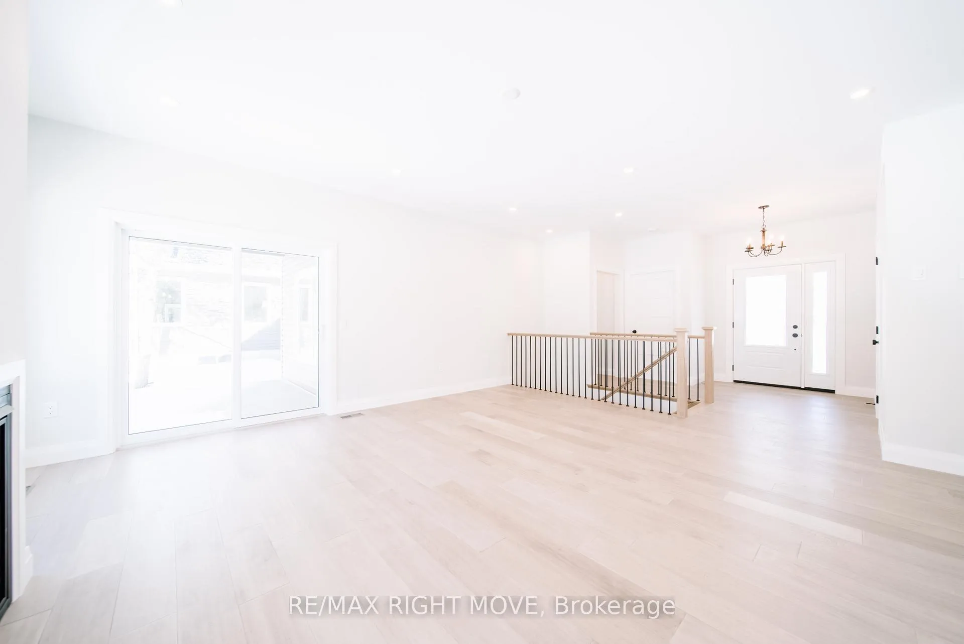 Photo 6 of 34 Bellehumeur Road, Tiny, Lafontaine — HOMEH