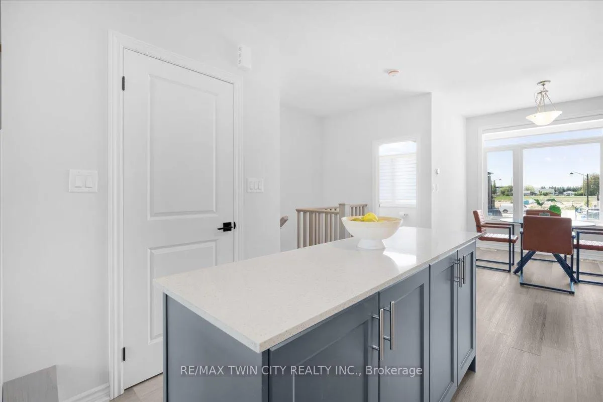 Photo 11 of Unit 46, 290 Equestrian Way, Cambridge — HOMEH