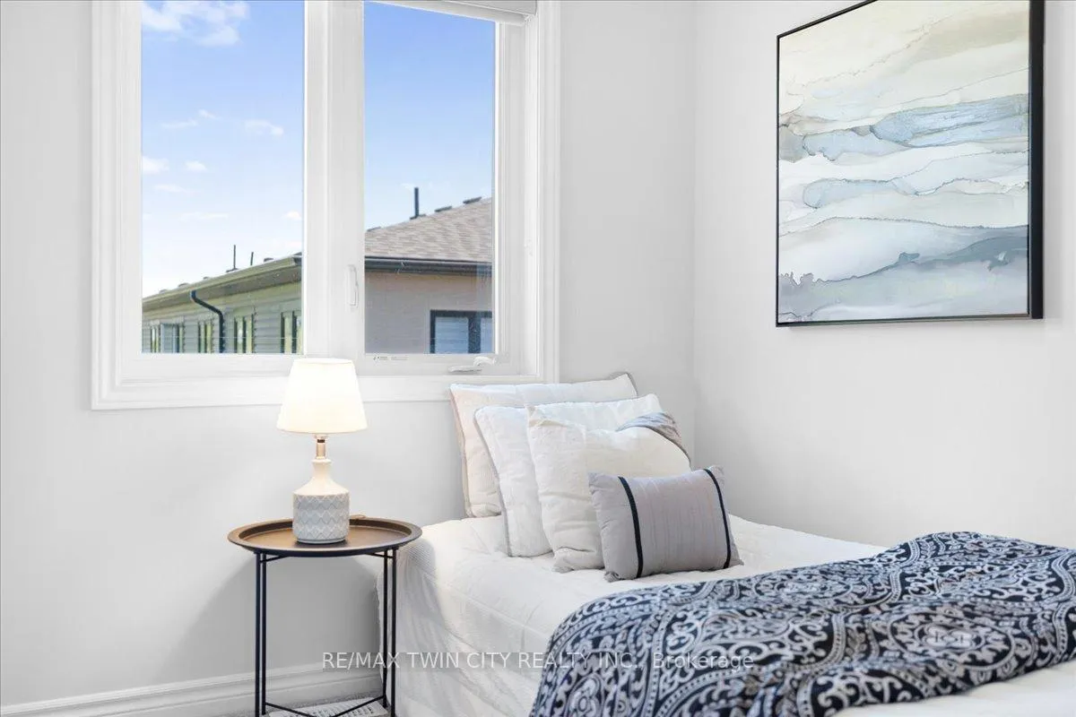 Photo 27 of Unit 46, 290 Equestrian Way, Cambridge — HOMEH