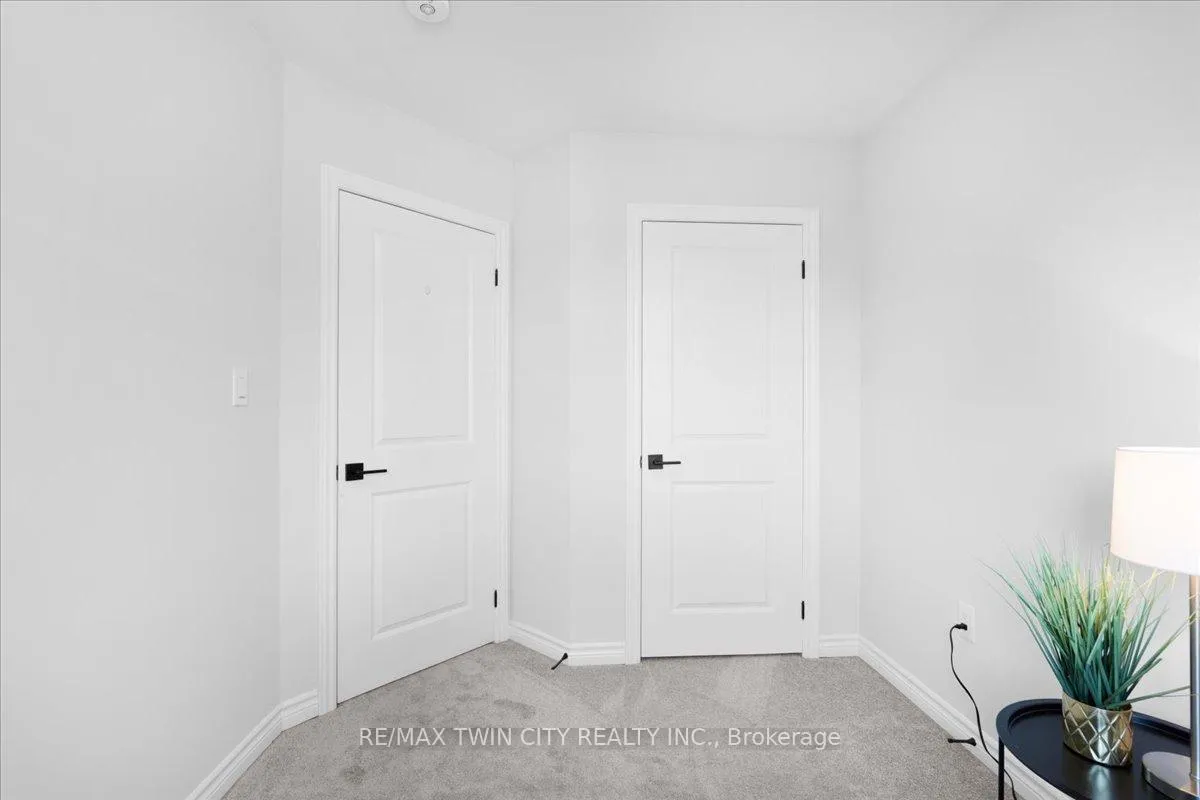 Photo 31 of Unit 46, 290 Equestrian Way, Cambridge — HOMEH