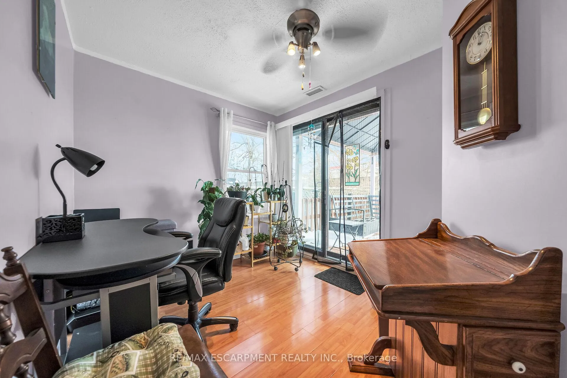 Photo 10 of 1793 Main Street E, Hamilton, Normanhurst — HOMEH