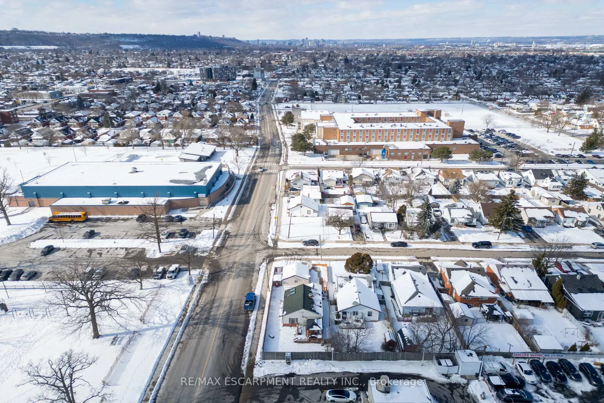 Photo 47 of 1793 Main Street E, Hamilton, Normanhurst — HOMEH
