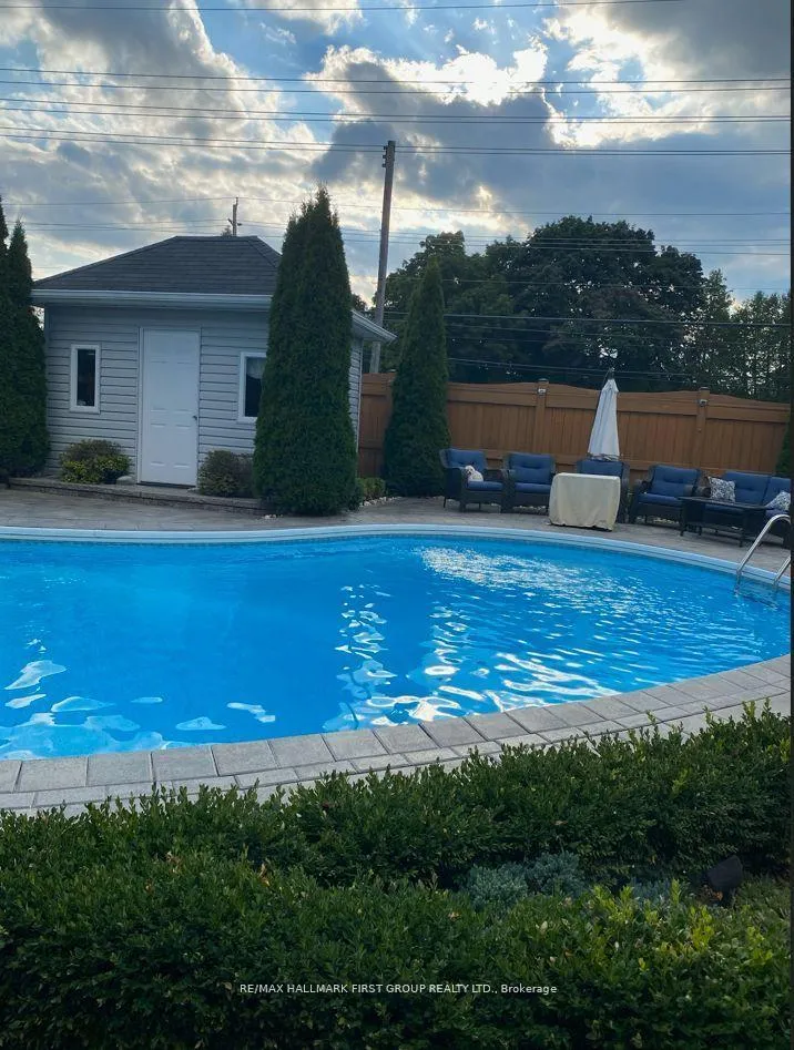 Photo 38 of 6 Florence Drive, Whitby, Taunton North — HOMEH