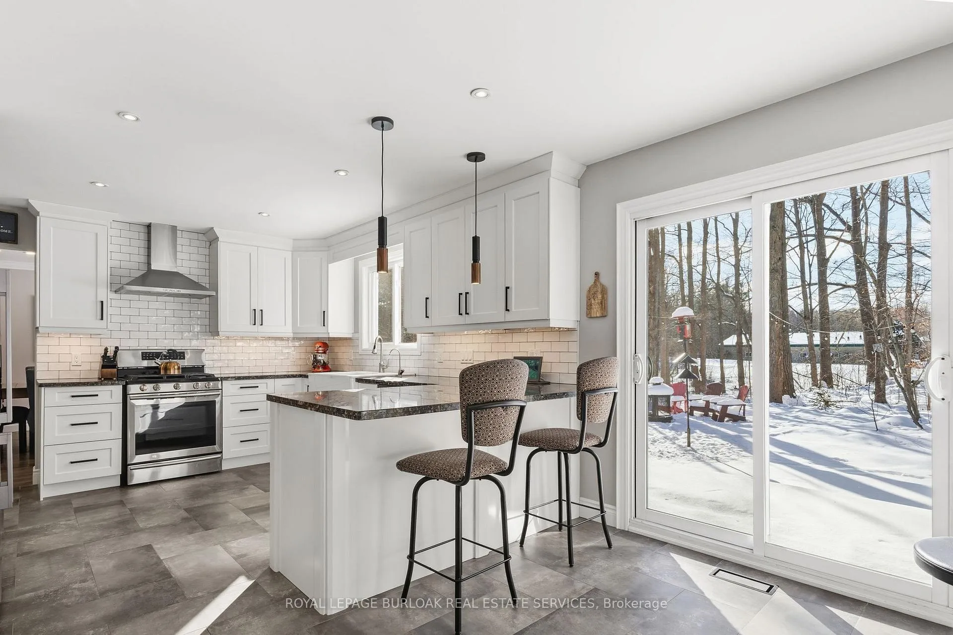 Photo 11 of 6556 McNiven Road, Burlington, Rural Burlington — HOMEH