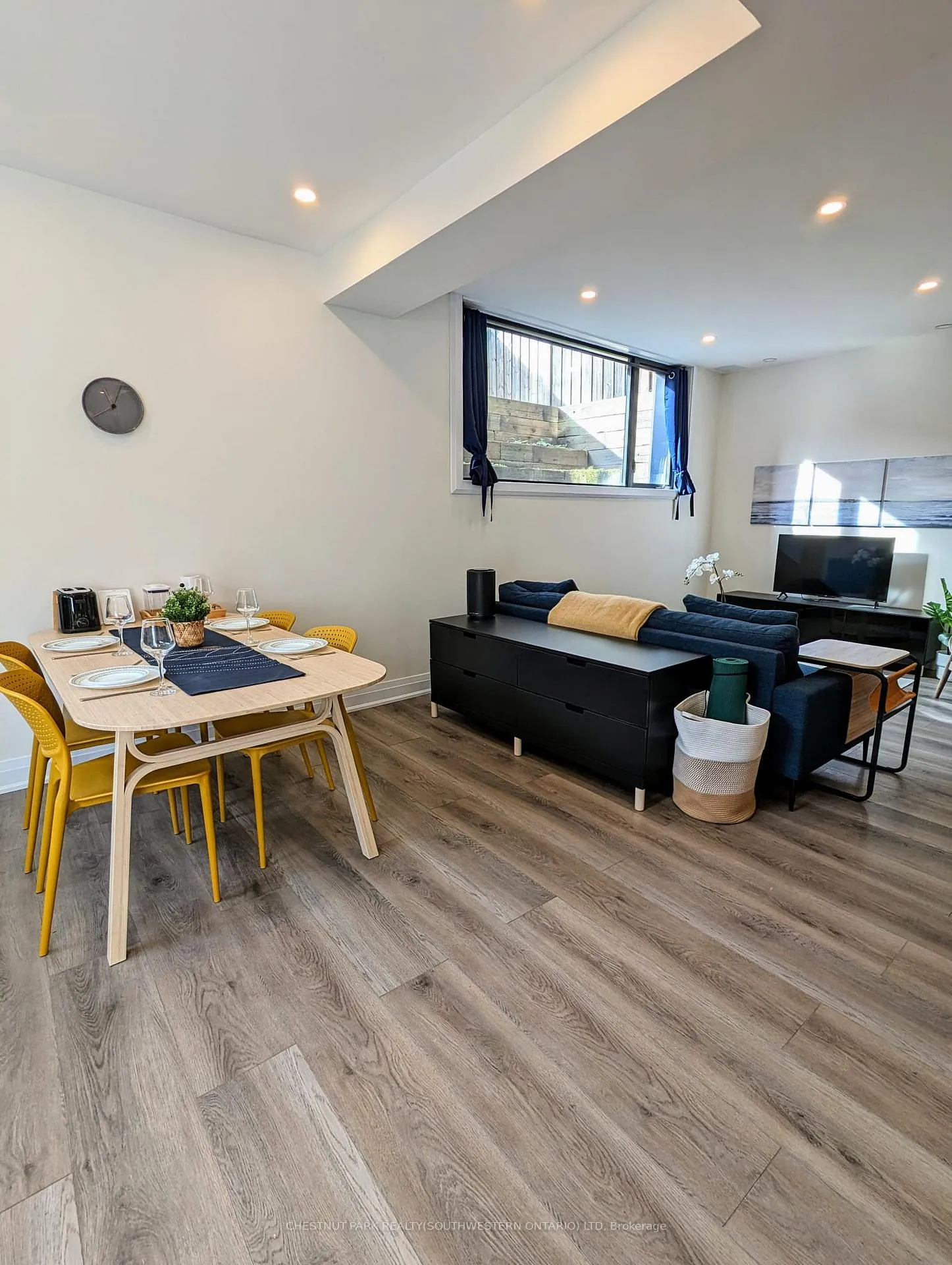 Photo 20 of 29 Hurst Avenue, Kitchener — HOMEH