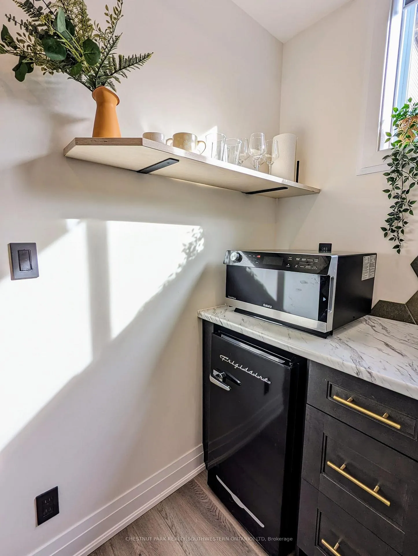 Photo 22 of 29 Hurst Avenue, Kitchener — HOMEH