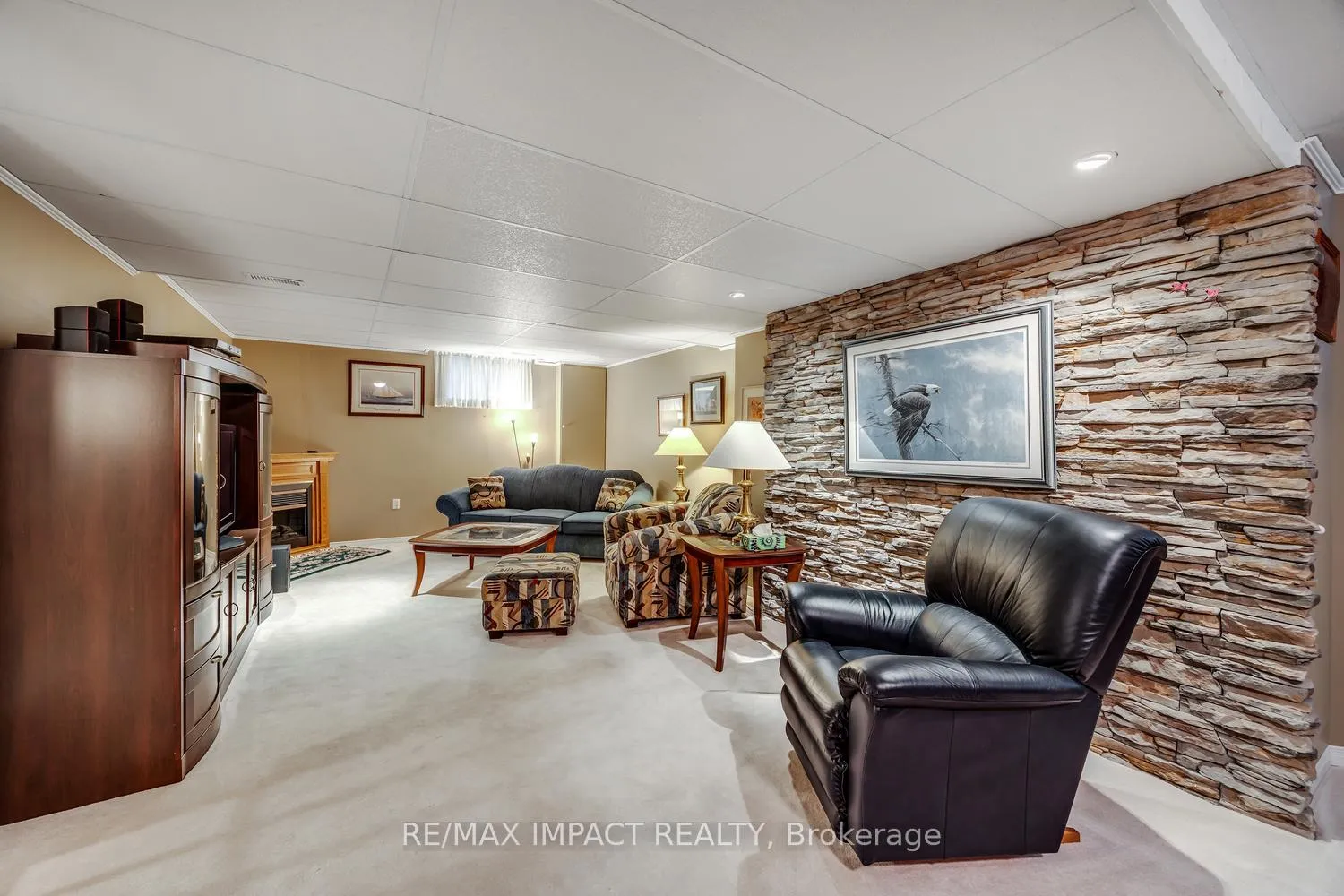 Photo 17 of 9 Samuel Place, Kawartha Lakes, Lindsay — HOMEH