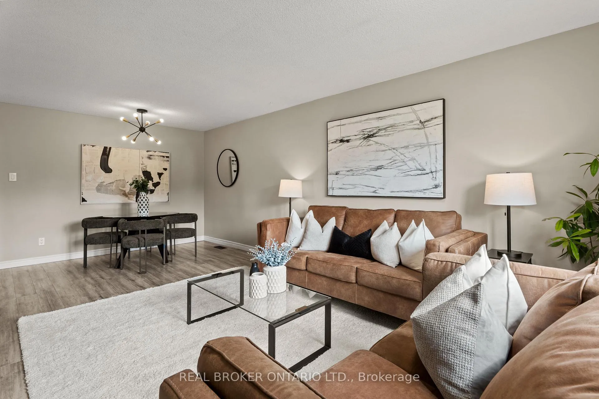 Photo 9 of 204A Springfield Crescent, Waterloo — HOMEH