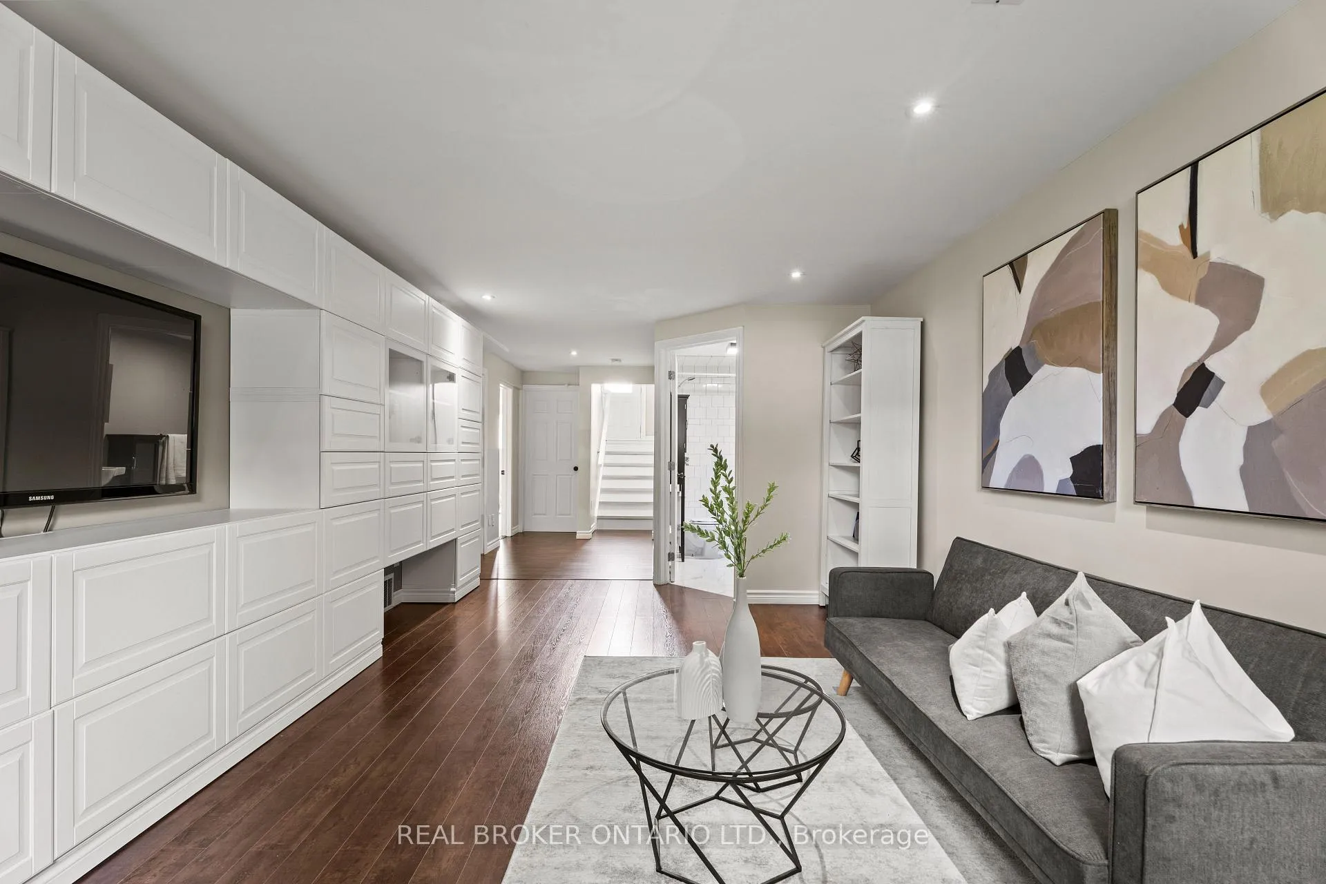 Photo 27 of 204A Springfield Crescent, Waterloo — HOMEH