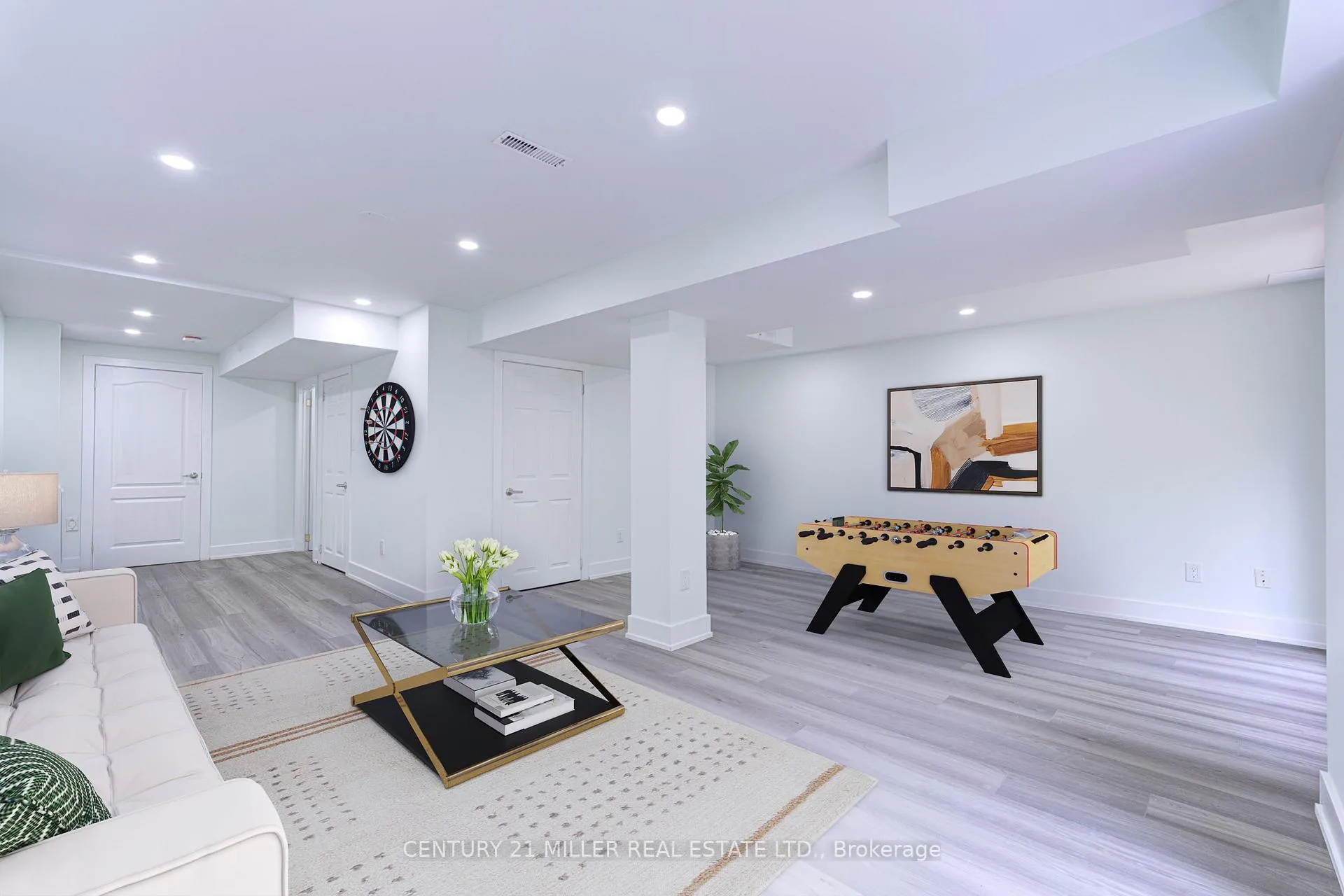 Photo 9 of 373 Ravineview Way, Oakville, Wedgewood Creek — HOMEH
