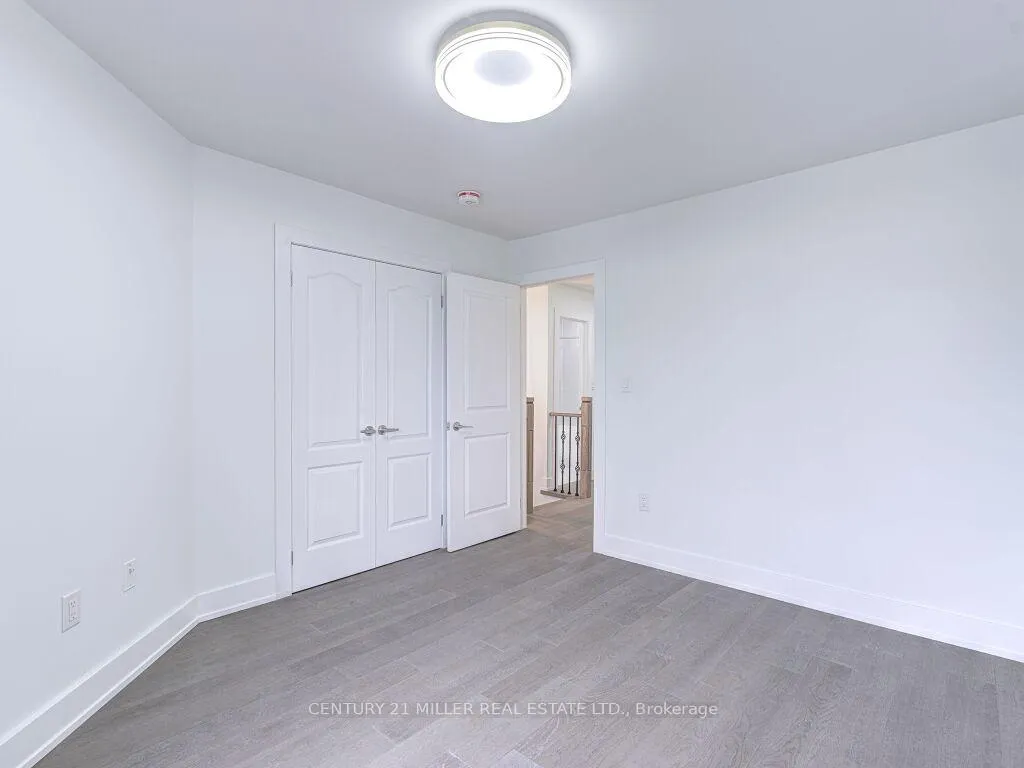 Photo 36 of 373 Ravineview Way, Oakville, Wedgewood Creek — HOMEH