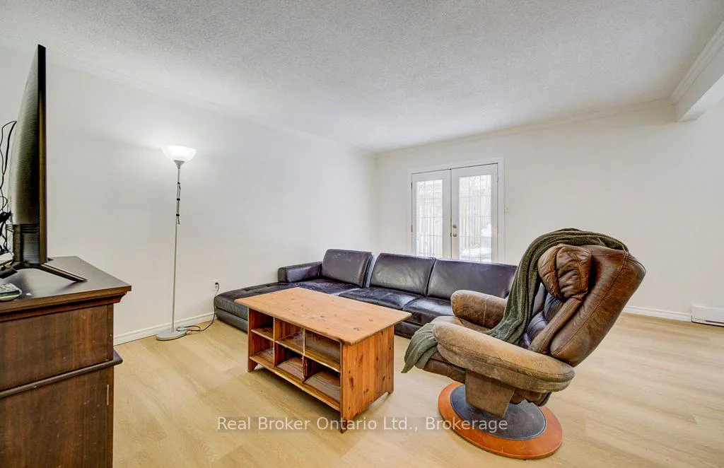 Photo 6 of 6 Emily Street, Brant, Paris — HOMEH