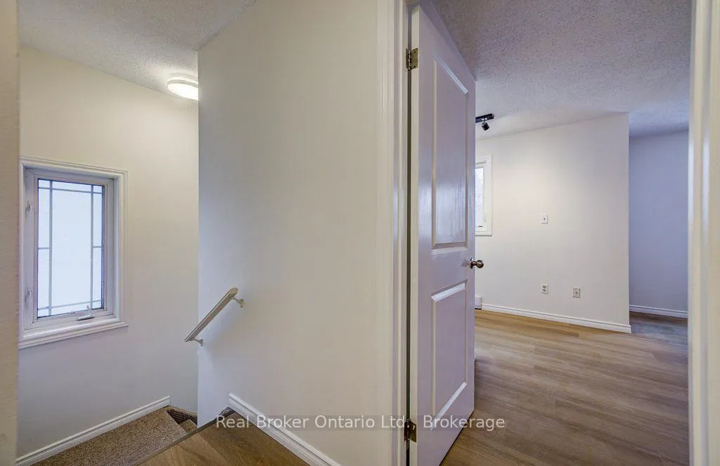 Photo 17 of 6 Emily Street, Brant, Paris — HOMEH