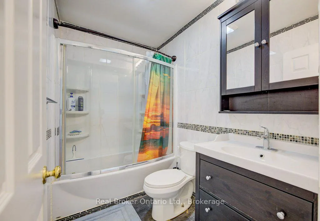 Photo 23 of 6 Emily Street, Brant, Paris — HOMEH