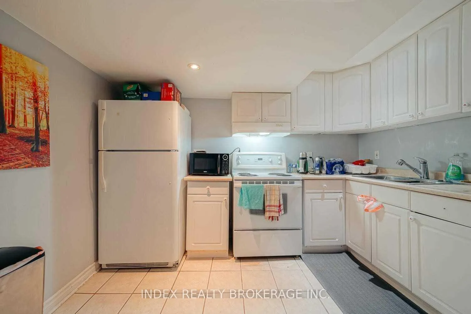 Photo 6 of 76 Maldives Crescent, Brampton, Vales of Castlemore — HOMEH