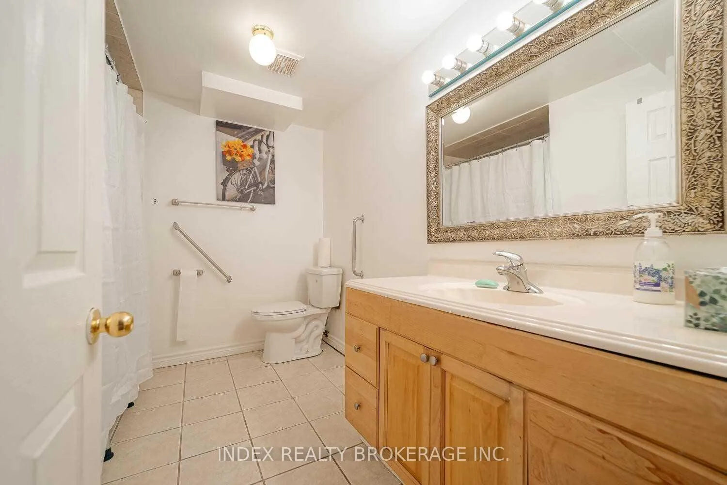 Photo 9 of 76 Maldives Crescent, Brampton, Vales of Castlemore — HOMEH