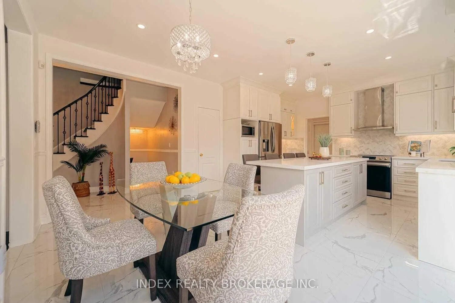 Photo 21 of 76 Maldives Crescent, Brampton, Vales of Castlemore — HOMEH