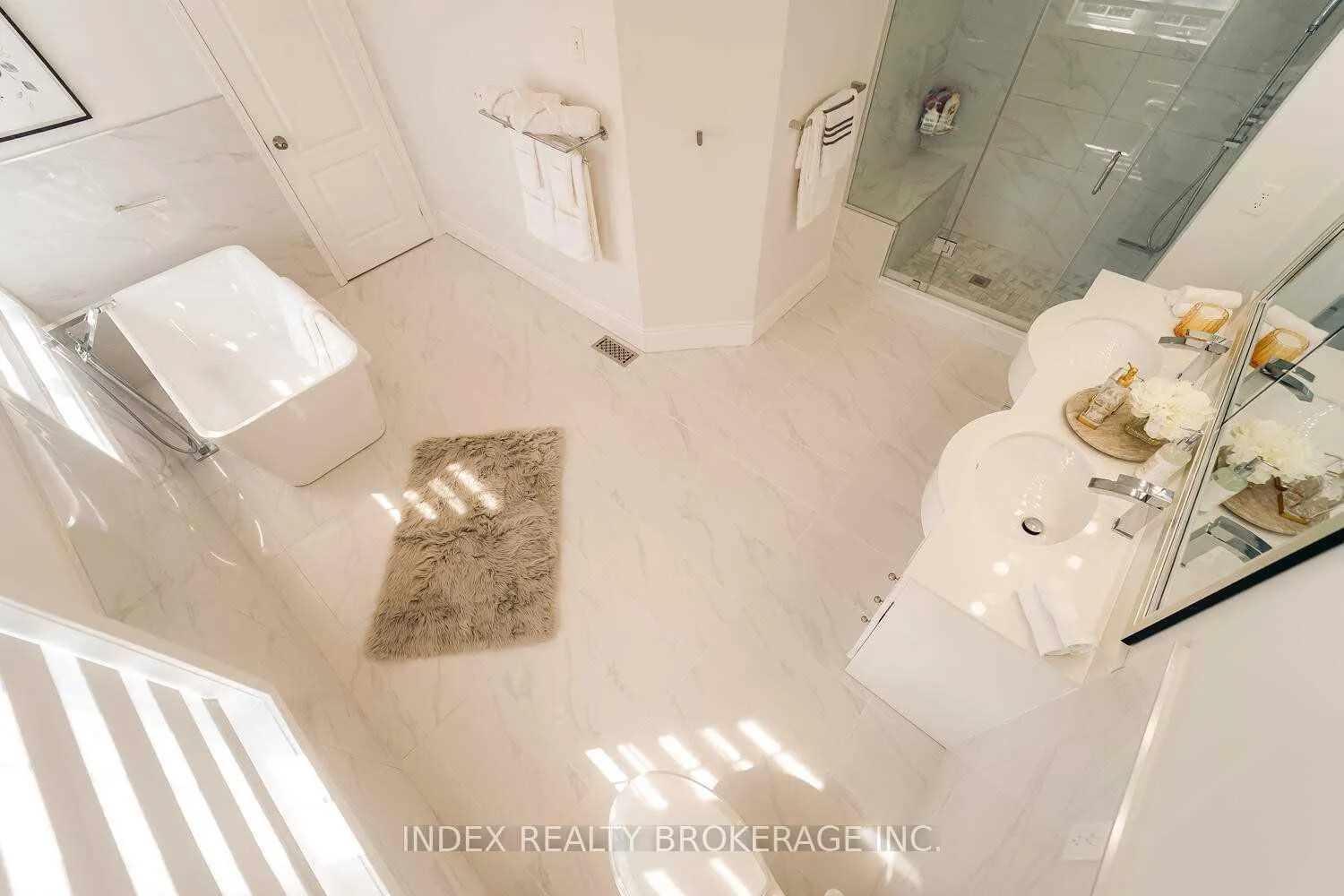 Photo 26 of 76 Maldives Crescent, Brampton, Vales of Castlemore — HOMEH