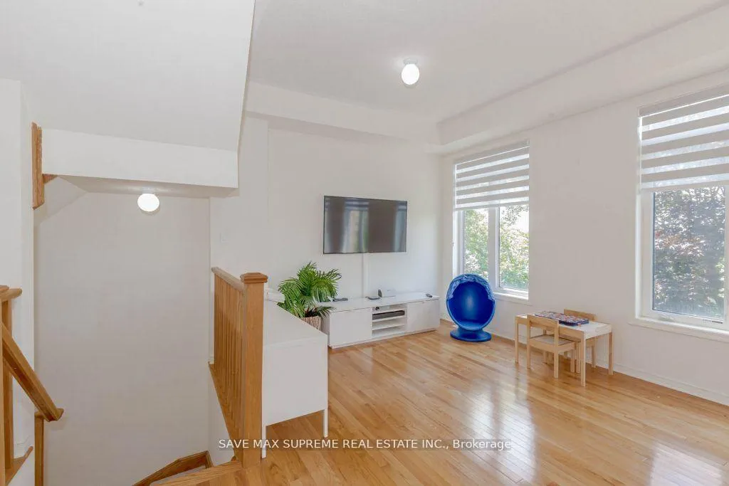 Photo 9 of 34 Coxhead Lane, Ajax, Central — HOMEH