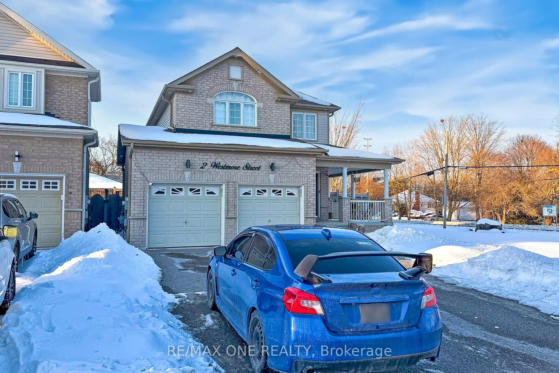 Photo 3 of 2 Westmore Street, Clarington, Courtice — HOMEH