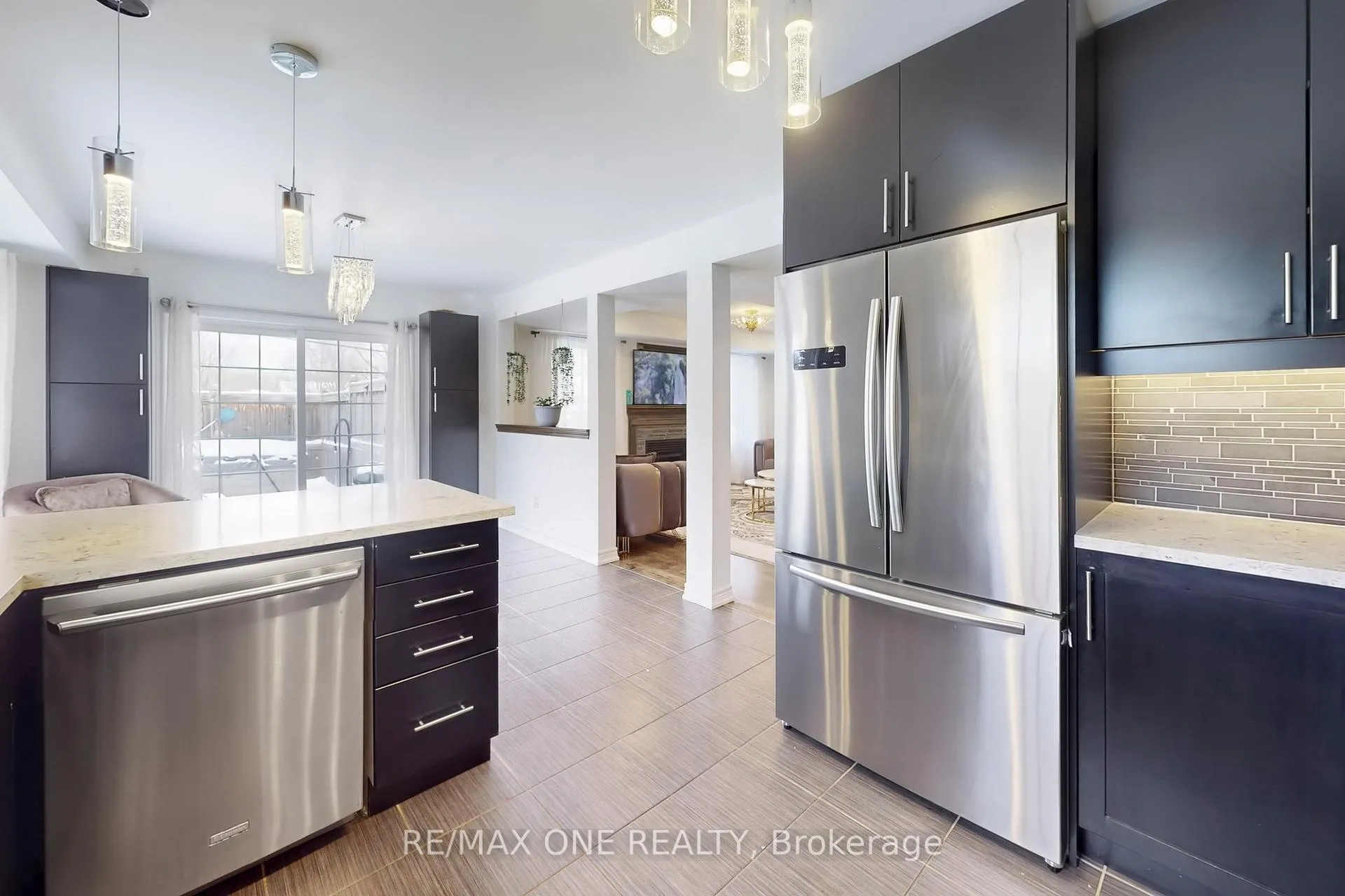 Photo 20 of 2 Westmore Street, Clarington, Courtice — HOMEH