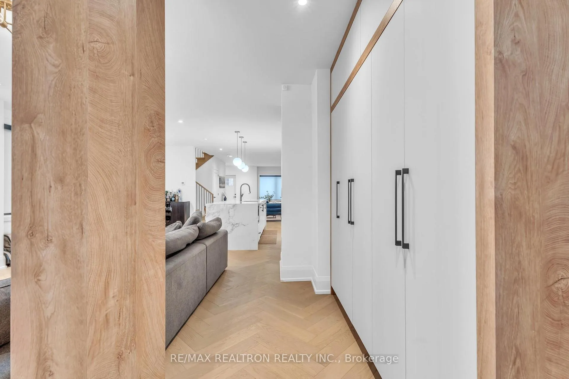 Photo 14 of 146 Arlington Avenue, Toronto, Oakwood Village — HOMEH