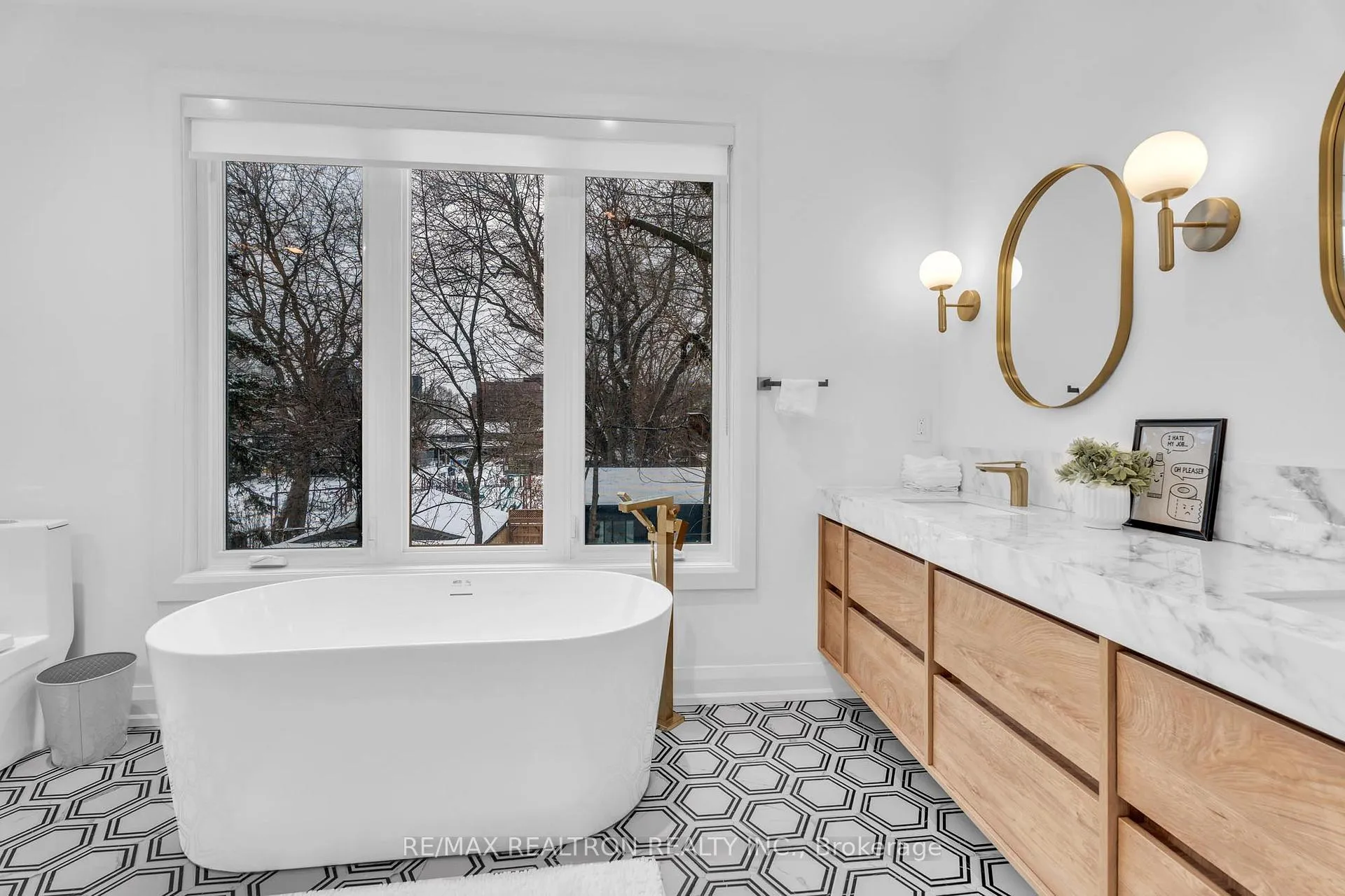 Photo 20 of 146 Arlington Avenue, Toronto, Oakwood Village — HOMEH