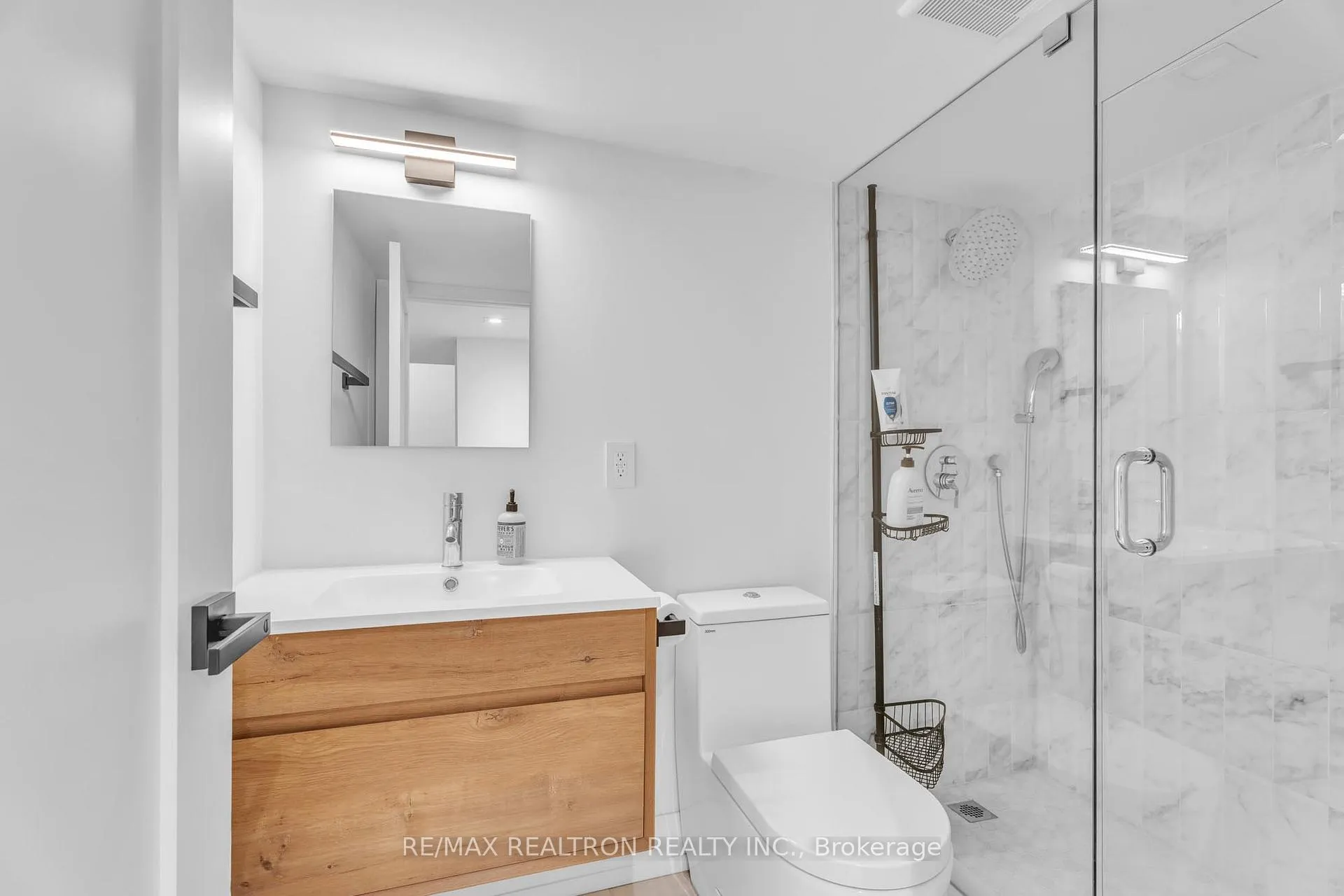 Photo 35 of 146 Arlington Avenue, Toronto, Oakwood Village — HOMEH