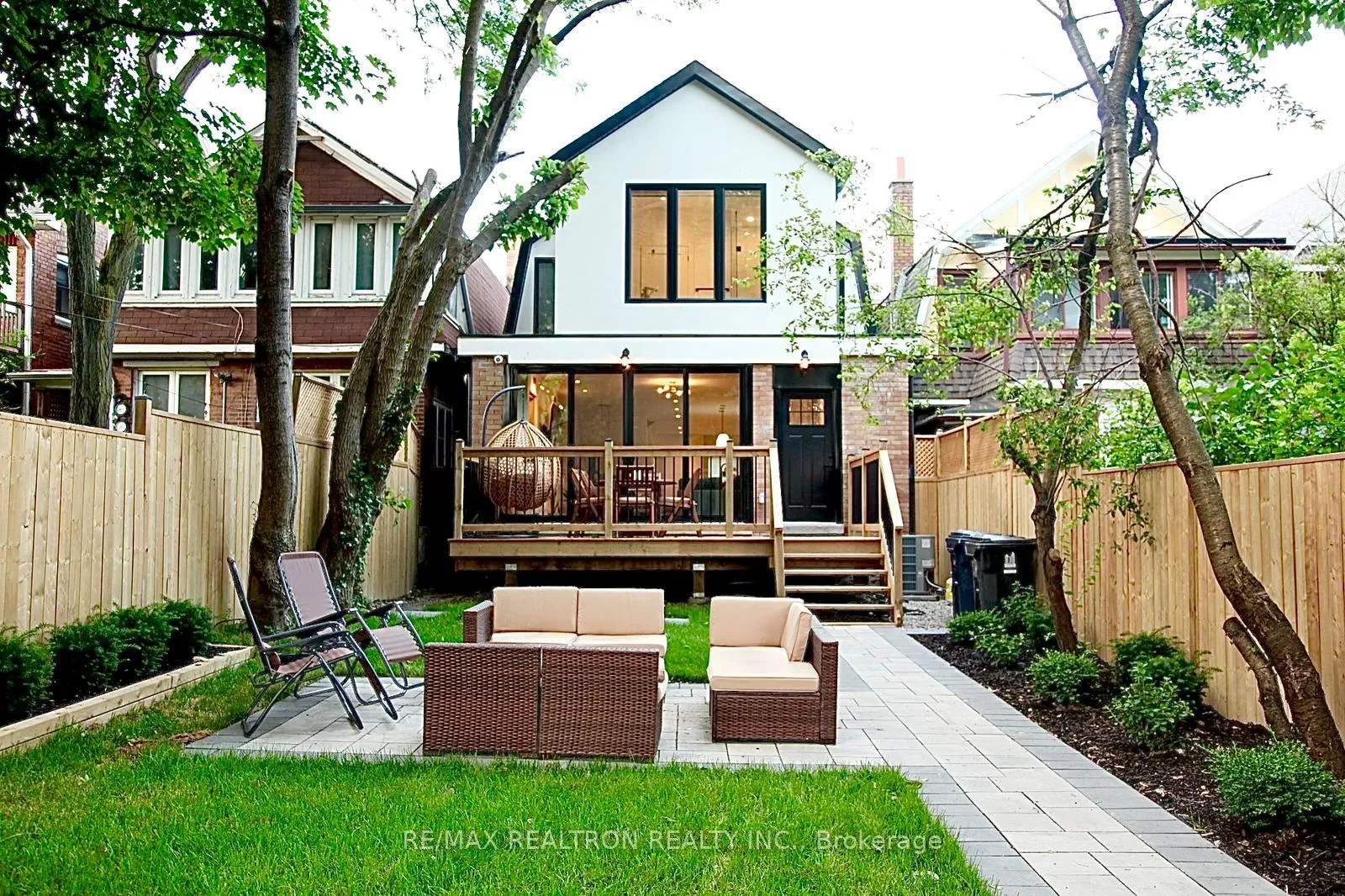 Photo 44 of 146 Arlington Avenue, Toronto, Oakwood Village — HOMEH