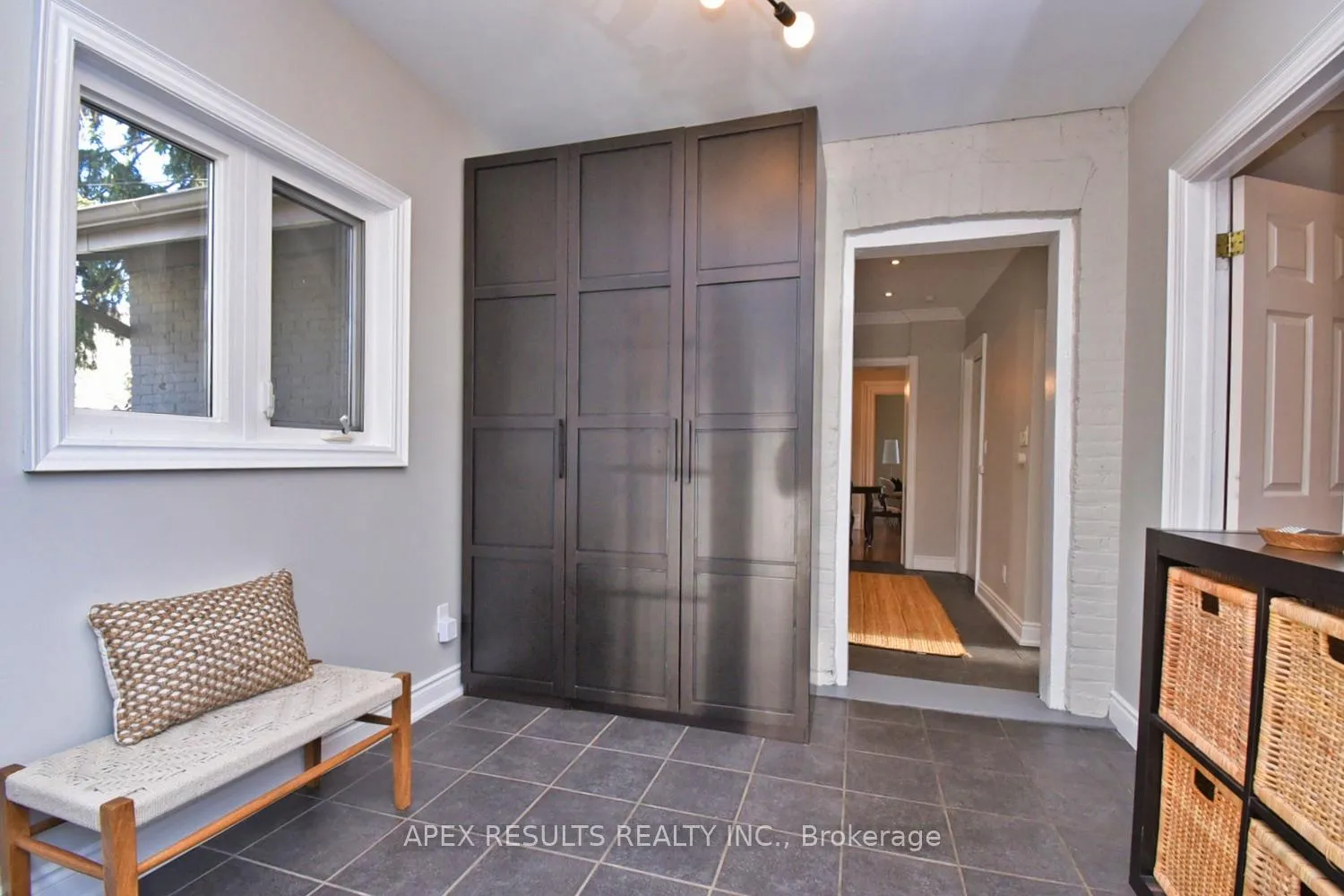 Photo 33 of 332 King Street W, Hamilton, Dundas — HOMEH