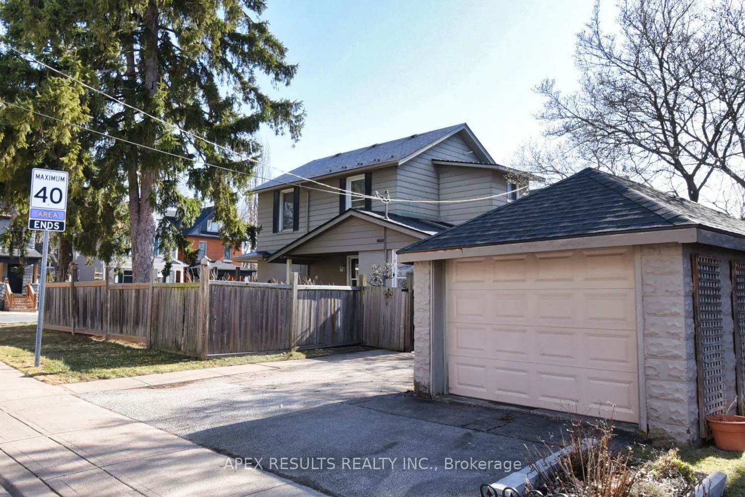 Photo 42 of 332 King Street W, Hamilton, Dundas — HOMEH
