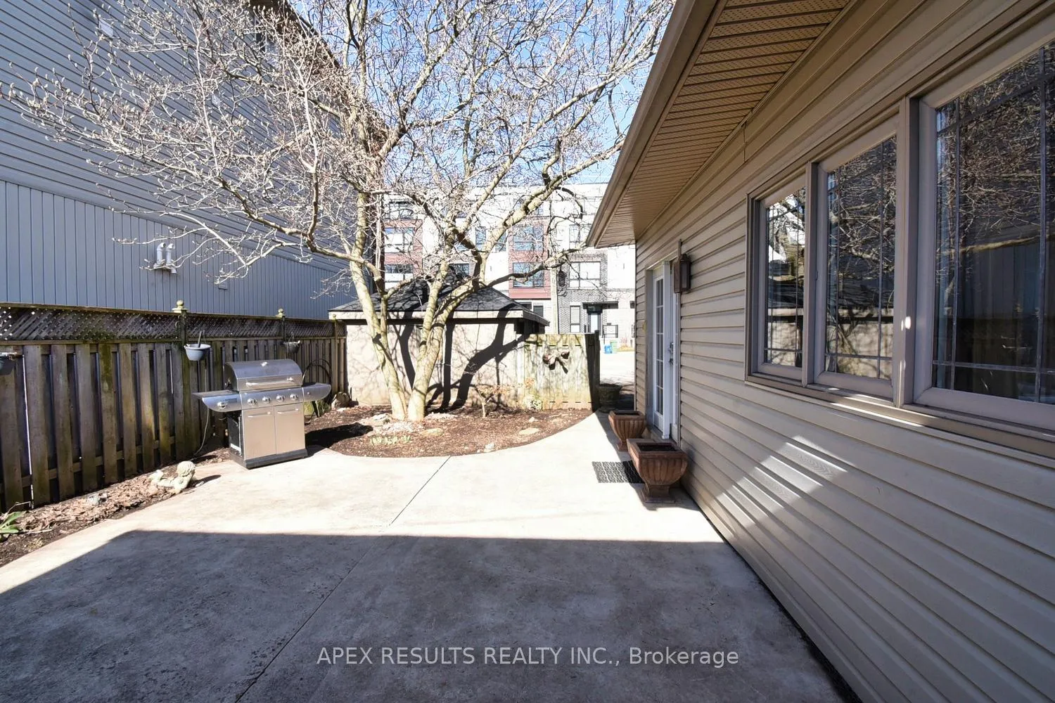 Photo 44 of 332 King Street W, Hamilton, Dundas — HOMEH