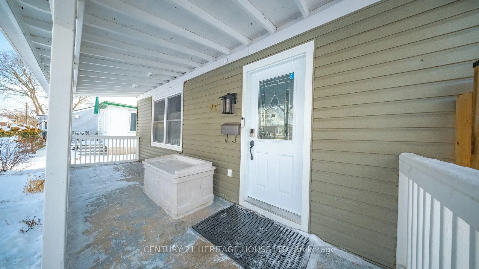 Photo 3 of 80 Aberdeen Avenue, Brantford — HOMEH
