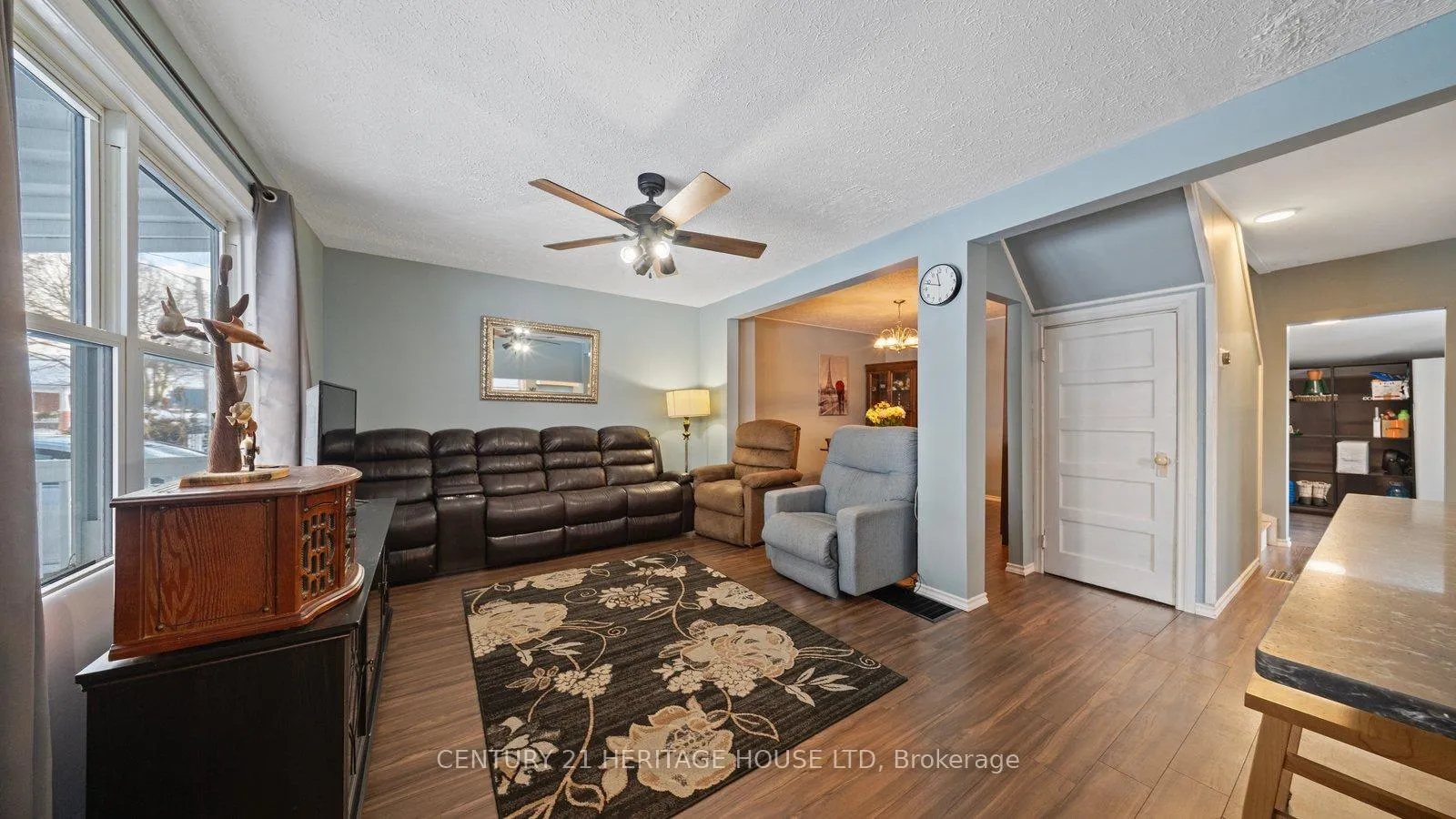 Photo 11 of 80 Aberdeen Avenue, Brantford — HOMEH