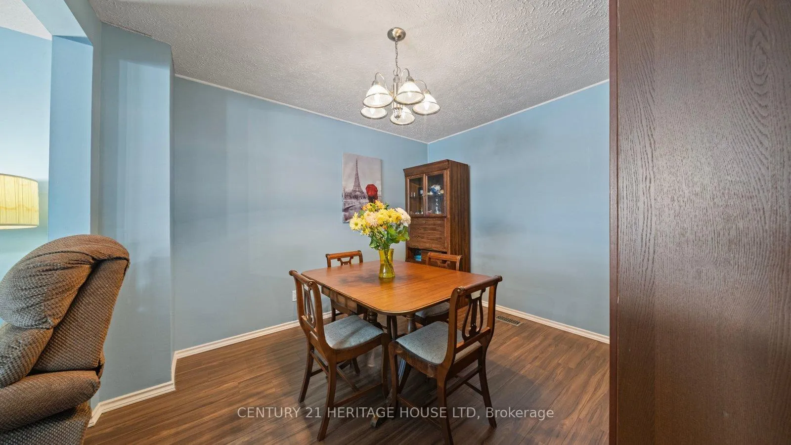 Photo 13 of 80 Aberdeen Avenue, Brantford — HOMEH