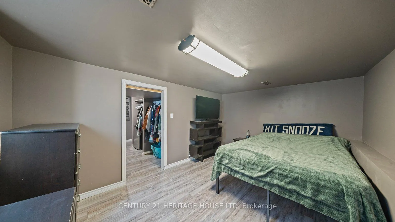 Photo 21 of 80 Aberdeen Avenue, Brantford — HOMEH