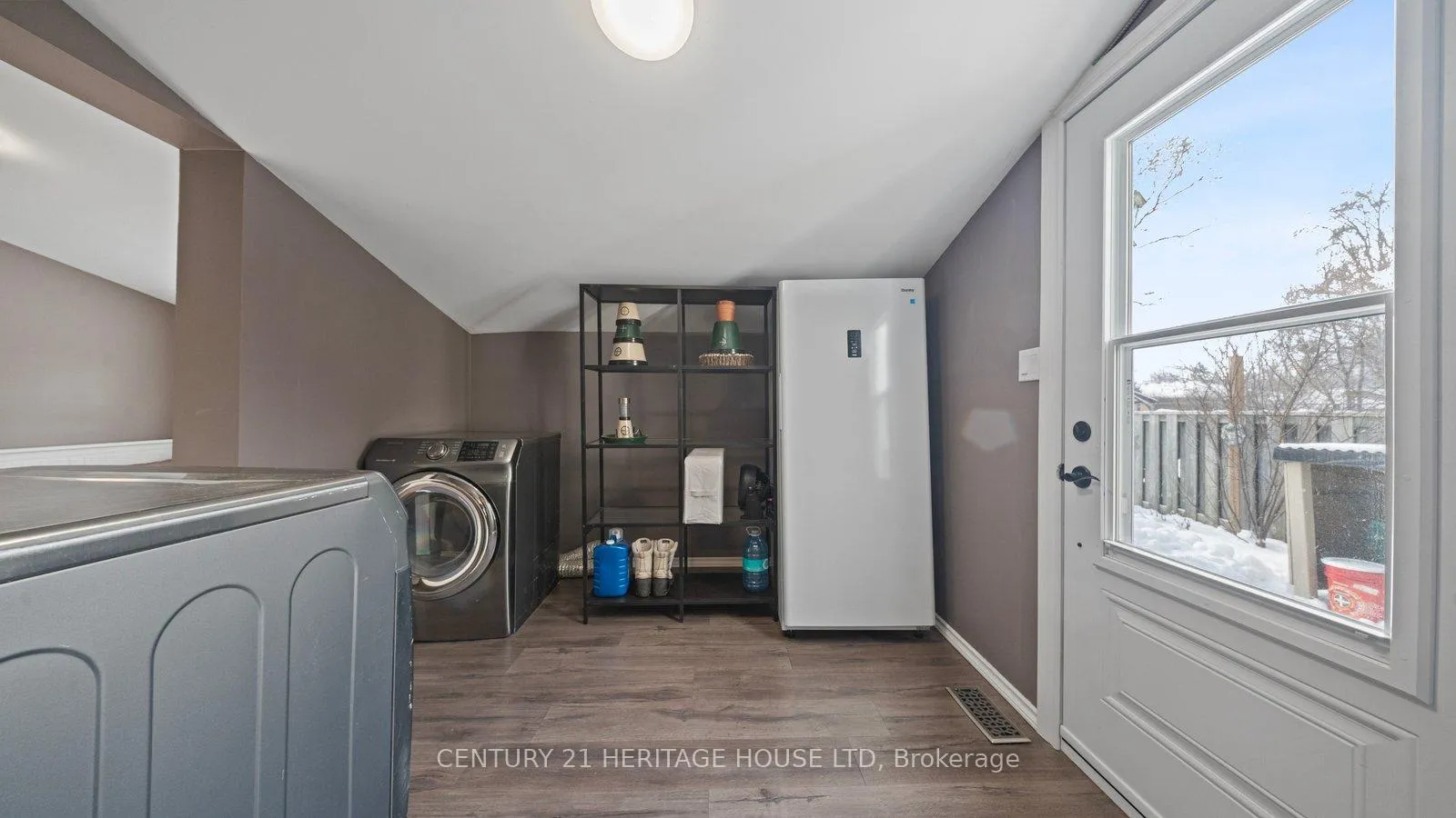 Photo 23 of 80 Aberdeen Avenue, Brantford — HOMEH