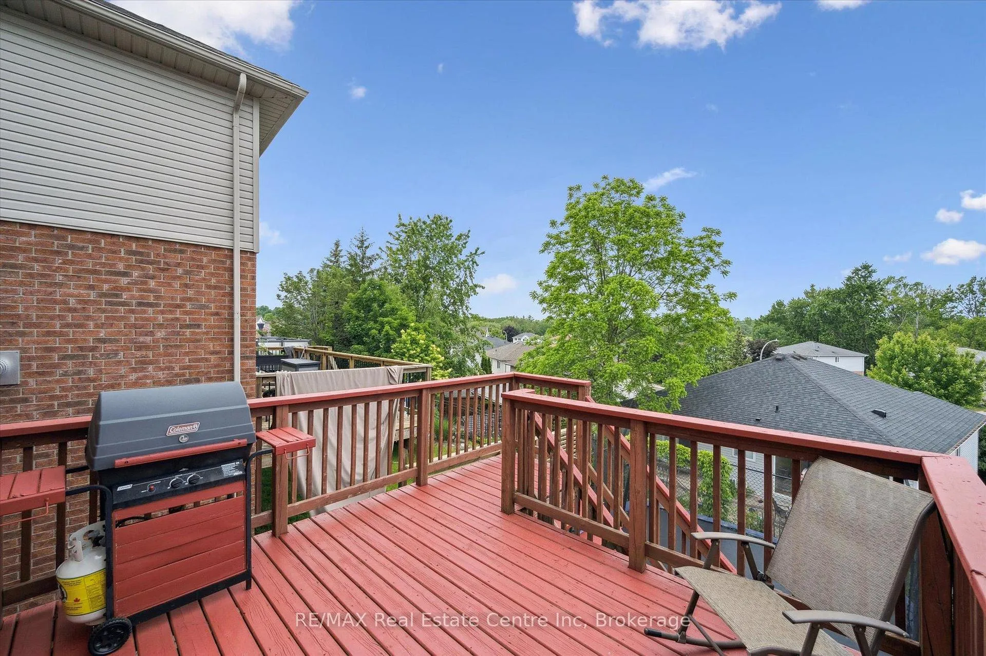 Photo 29 of 266 Briarmeadow Drive, Kitchener, Idlewood — HOMEH