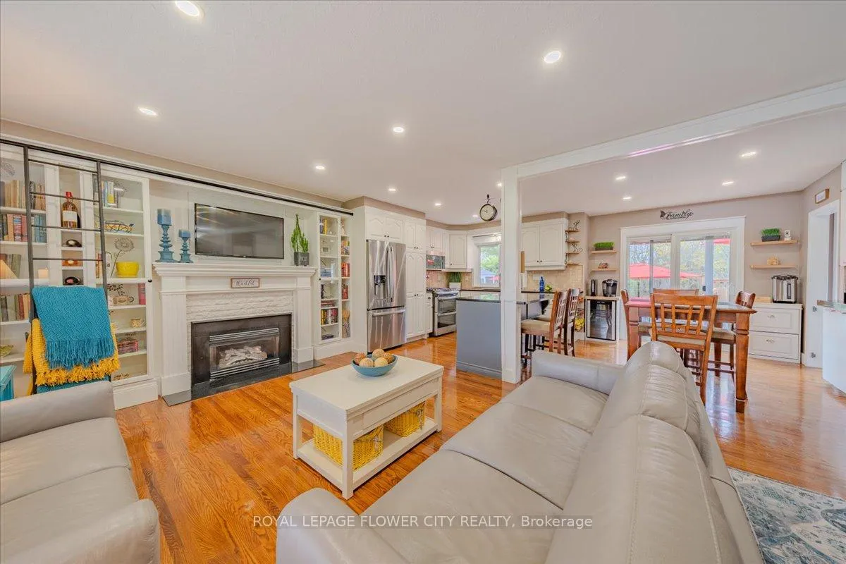 Photo 4 of 3511 Catherine Street, Thames Centre, Rural Thames Centre — HOMEH