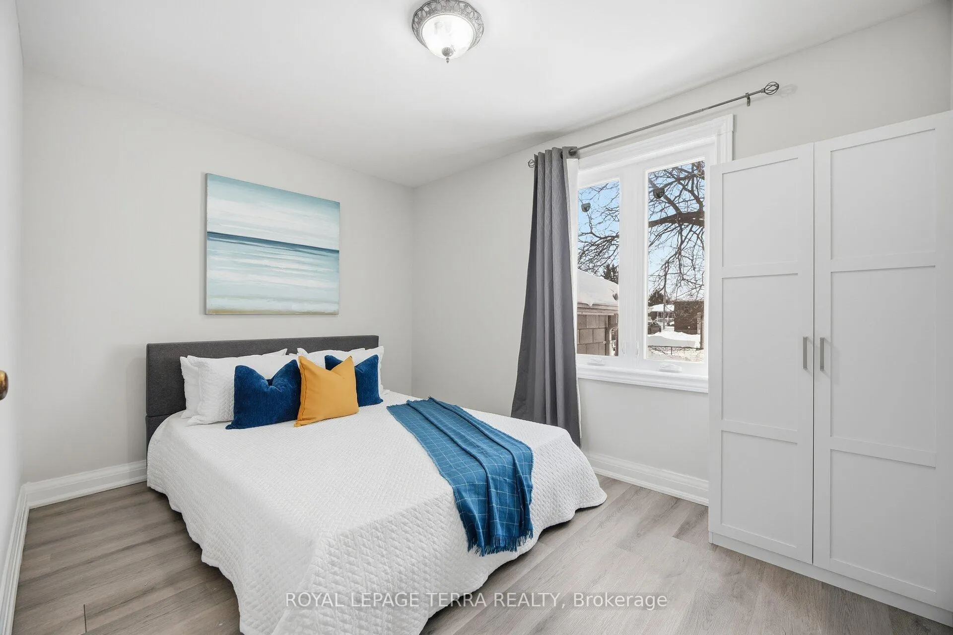 Photo 20 of 742 Ritson Road S, Oshawa, Lakeview — HOMEH