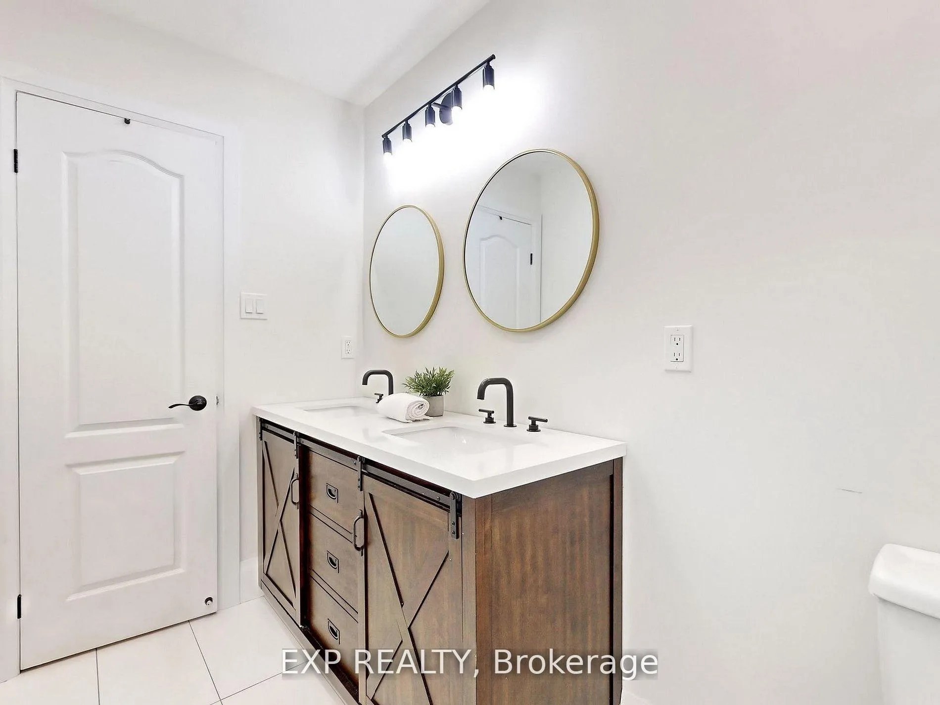 Photo 28 of 190 Crestwood Road, Caledon, Bolton North — HOMEH