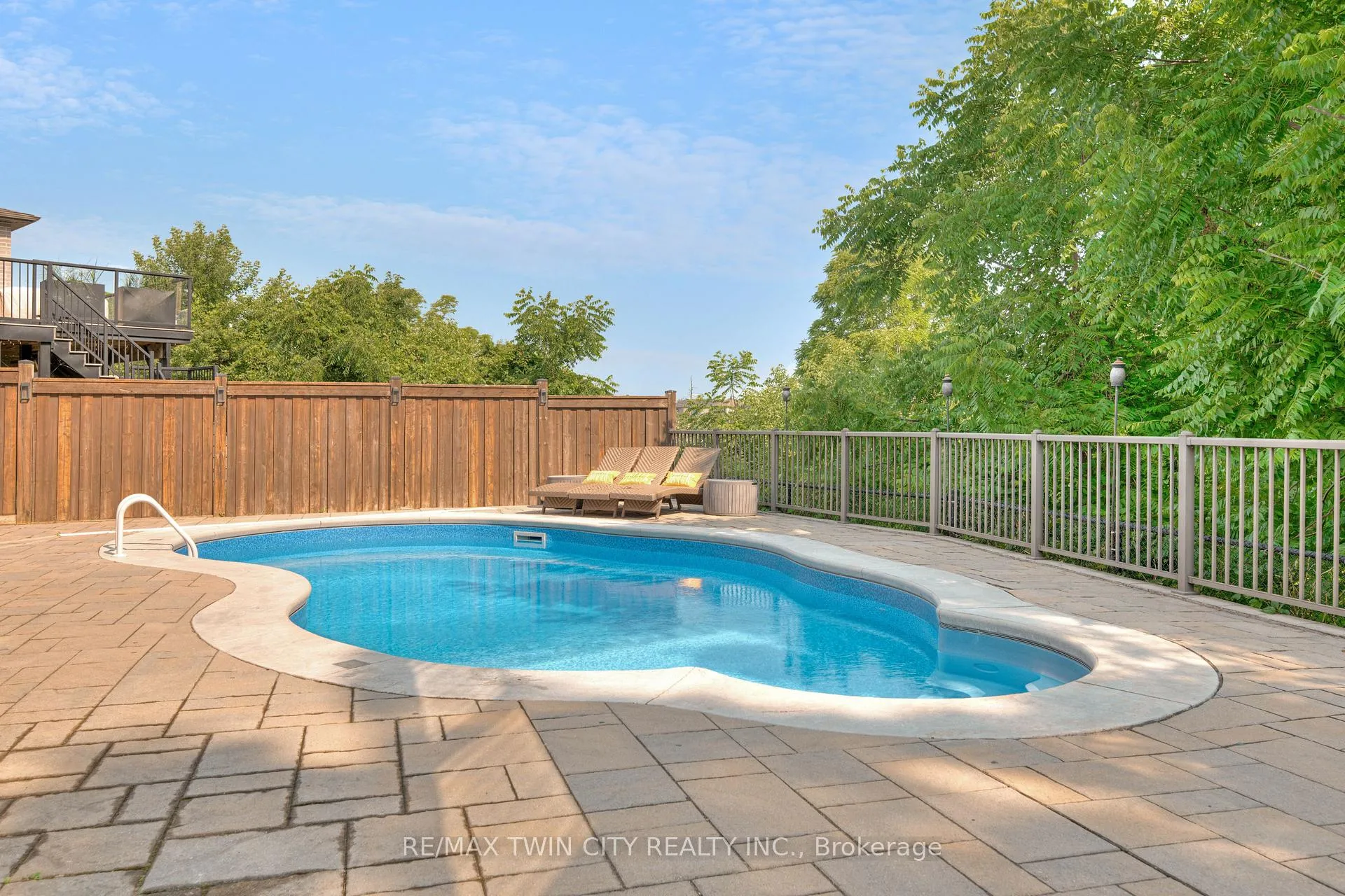 Photo 37 of 228 Evens Pond Crescent, Kitchener — HOMEH